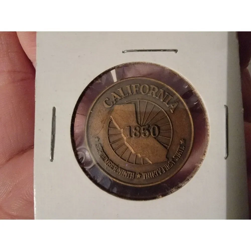 Vintage‎ Continental Airlines Coin Medallion 31st State 1850 California Rare